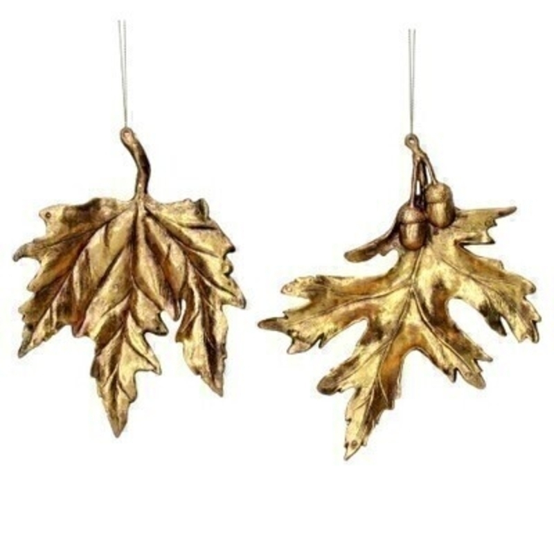 Choice of 2 Gold Leaf Christmas Decoration Gisela Graham Choice of two Gold Leaf Christmas tree hanging decoration by Gisela Graham. This fesive hanging ornament by Gisela Graham will delight for years to come. It will compliment any Christmas Tree and will bring Christmas cheer to children at Christmas time year after year. Remember Booker Flowers and Gifts for Gisela Graham Christmas Decorations. Choice of 2 available - If you have a preference please specify when ordering (no acorn or acorn) otherwise we will make the selection for you. If two are ordered one of each design will be sent.